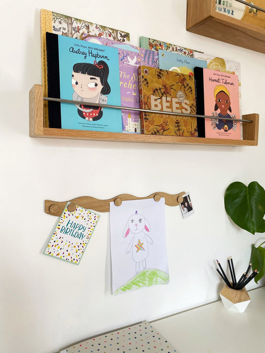 The Art Display Bar - Wavy - Oak - Autumns Corner