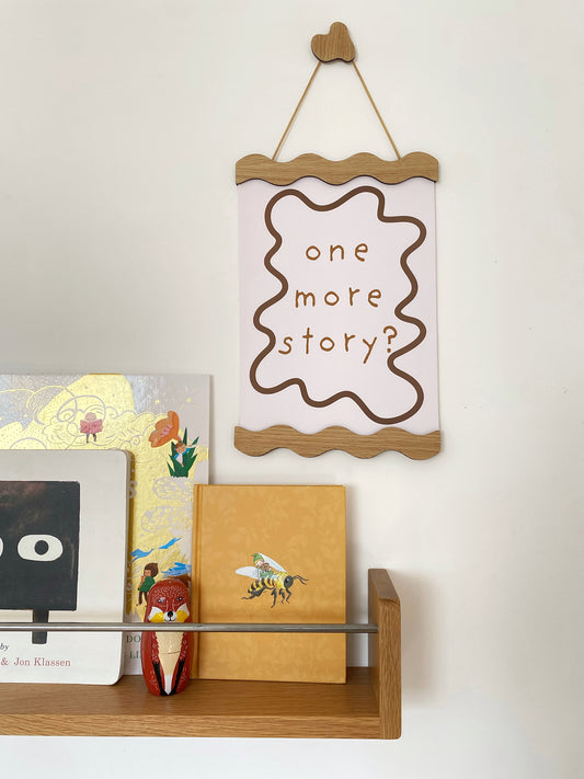 Wavy Oak Magnetic Picture Frame