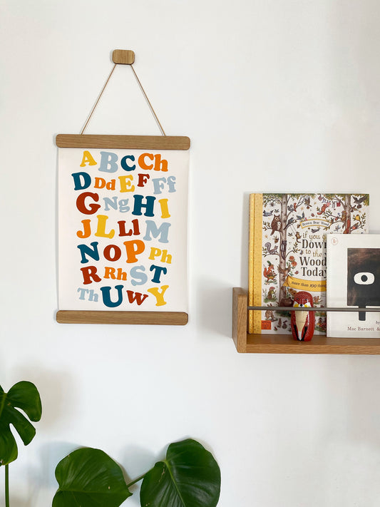 Straight Oak Magnetic Picture Frame