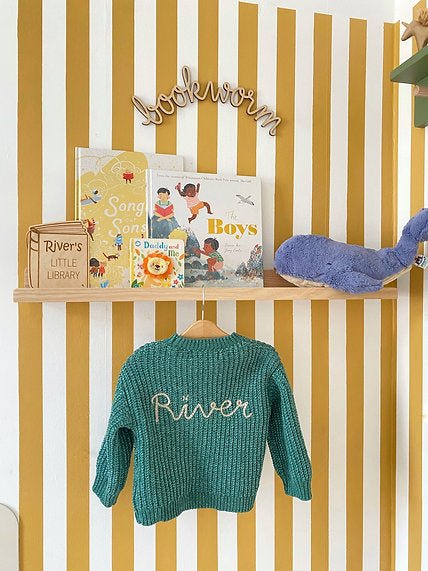 Autumns Corner - The Book and Picture Ledge - Autumns Corner