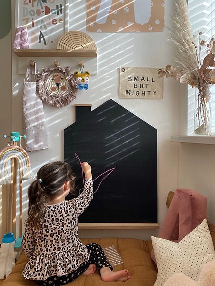 Autumns Corner - The Chalkboard House - Autumns Corner
