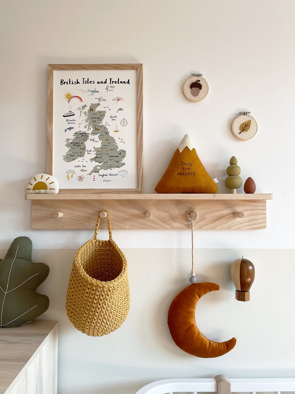 Autumns Corner - The Peg Rail Shelf - Autumns Corner