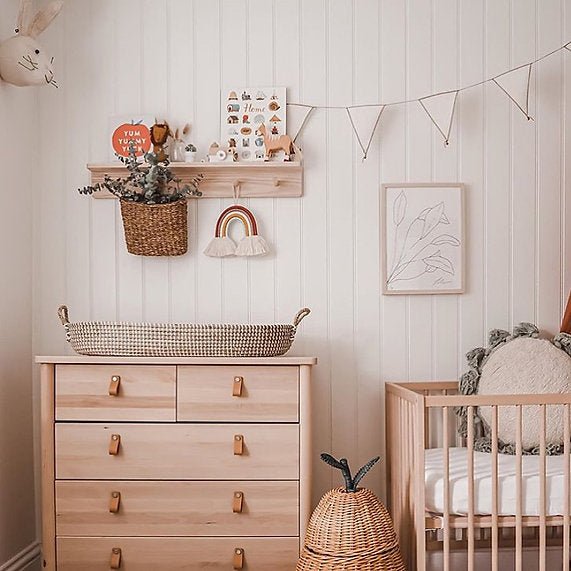 Autumns Corner - The Peg Rail Shelf - Autumns Corner