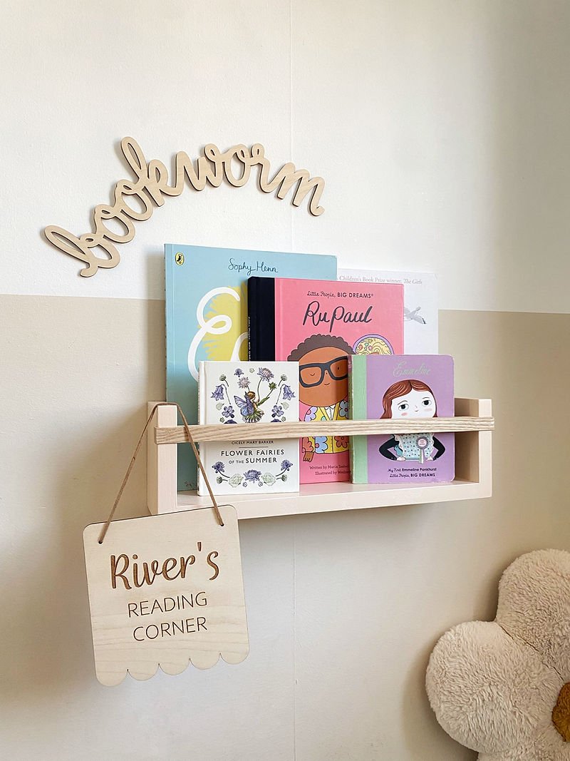 The A.C Bookworm Wall Sign - Autumns Corner