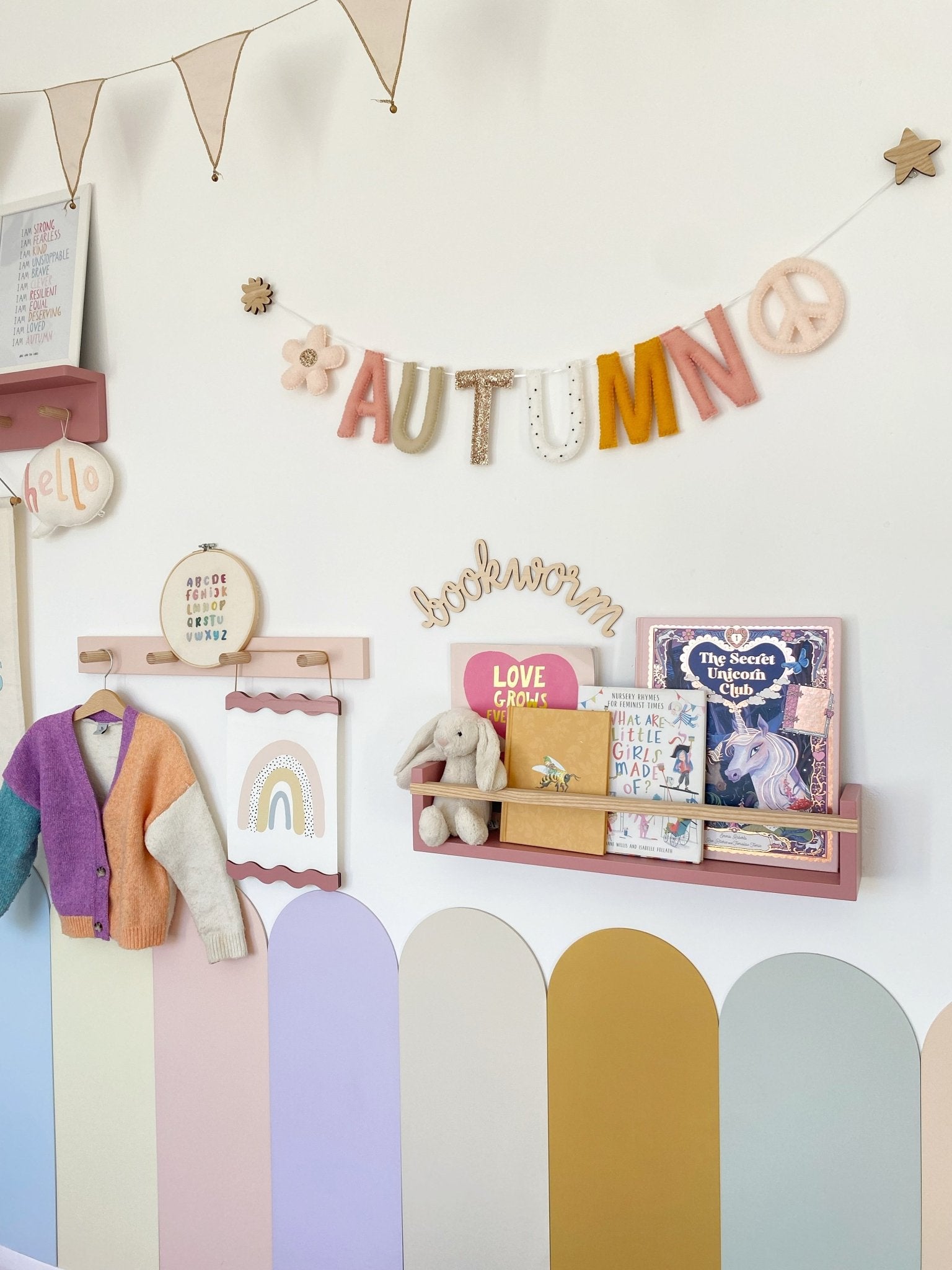 The A.C Bookworm Wall Sign - Autumns Corner