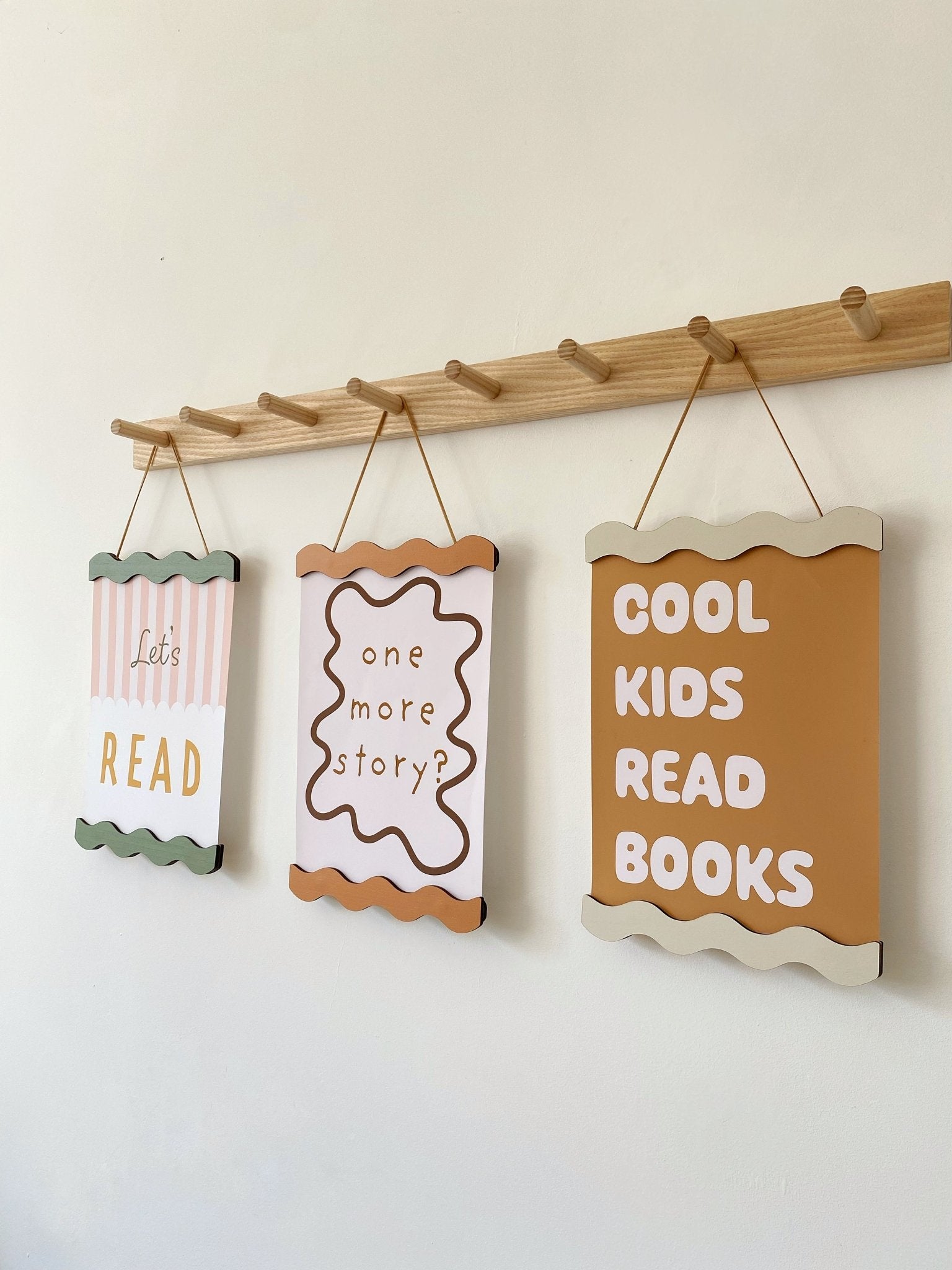 Wavy Colour Pop Magnetic Picture Frame - Autumns Corner